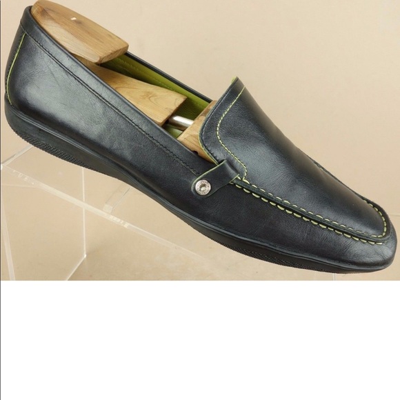 COACH LAMBSKIN BLACK LEATHER DRIVERS - Picture 1 of 6